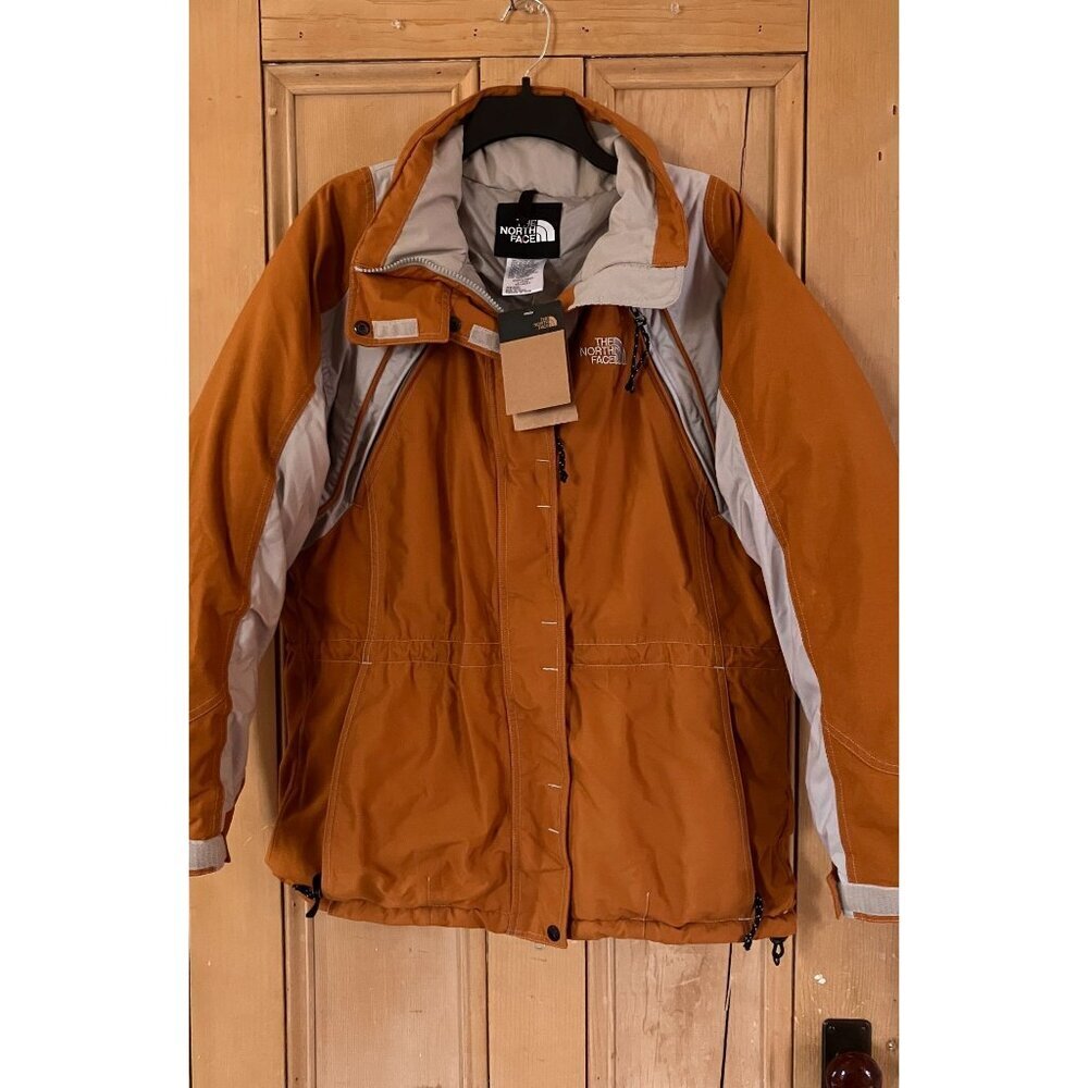 The North Face Womens Heavy Nylon No Hood Zip Parka Jacket Large Orange AN NWT